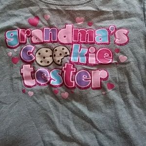 Gray long-sleeve shirt